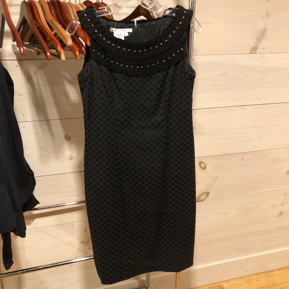 Maggy London Black Patterned dress